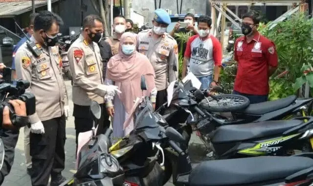Ungkap Kasus Curanmor di Teluknaga, Polisi Amankan 4 Pelaku Ungkap Kasus Curanmor di Teluknaga, Polisi Amankan 4 Pelaku