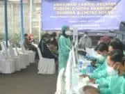 Vaksinasi Massal di Kampus FK Uhamka Ciledug, Kapolsek: Libatkan Dokes PMJ Vaksinasi Massal di Kampus FK Uhamka Ciledug, Kapolsek: Libatkan Dokes PMJ