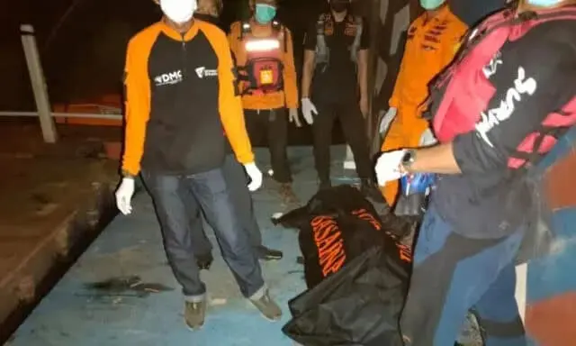 Heboh, Pria Nekad Terjun ke Sungai Cisadane Ditemukan Setelah 2 Hari Pencarian Heboh, Pria Nekad Terjun ke Sungai Cisadane Ditemukan Setelah 2 Hari Pencarian