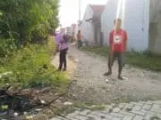Tiga Tahun Lamanya Jalan Utama Kembang Harum 2 Belum Dibangun Juga, Warga Tagih Janji Jalan utama Perumahan Kembang Harum 2 sudah 3 tahun belum dibangun.