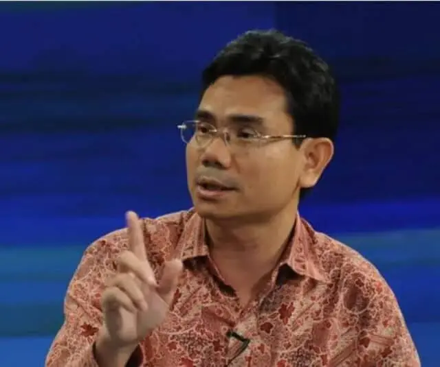 LSI: Tingkat Kepercayaan Publik Meluncur Dibawah 50 Persen LSI: Tingkat Kepercayaan Publik Meluncur Dibawah 50 Persen