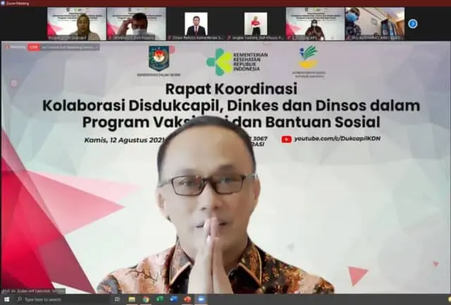 Ada Kendala Dalam Vaksinasi ? Hubungi Call Center 119 Ada Kendala Dalam Vaksinasi ? Hubungi Call Center 119