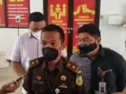 Sidang Perdana, Pemilik Hotel Prostitusi Chythiara Alona Dituntut 12 Tahun Penjara Sidang Perdana, Pemilik Hotel Prostitusi Chythiara Alona Dituntut 12 Tahun Penjara