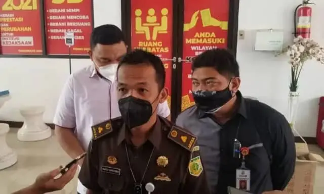 Sidang Perdana, Pemilik Hotel Prostitusi Chythiara Alona Dituntut 12 Tahun Penjara Sidang Perdana, Pemilik Hotel Prostitusi Chythiara Alona Dituntut 12 Tahun Penjara