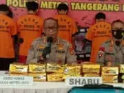 Polres Metro Tangerang Kota Ungkap Sabu 18,78kg, Kurir Diupah Rp200 Juta Polres Metro Tangerang Kota Ungkap Sabu 18,78kg, Kurir Diupah Rp200 Juta