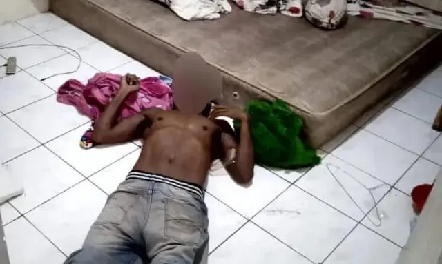 Dua Orang Tewas di Ciledug Usai Pesta Miras Oplosan Dua Orang Tewas di Ciledug Usai Pesta Miras Oplosan