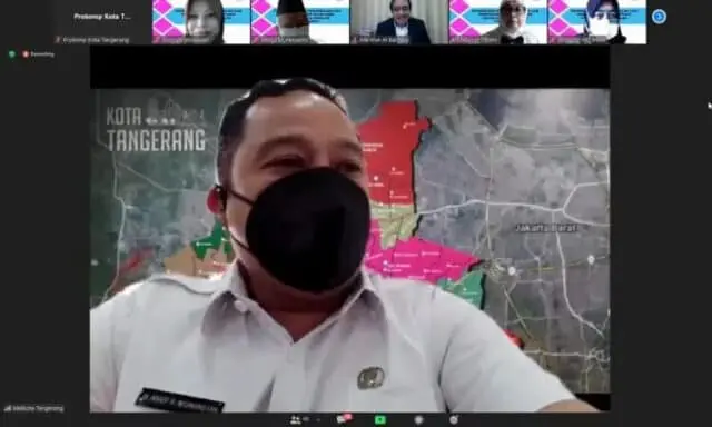 Kepala Sekolah Harus Miliki Trobosan Demi Memajukan Dunia Pendidikan Kepala Sekolah Harus Miliki Trobosan Demi Memajukan Dunia Pendidikan