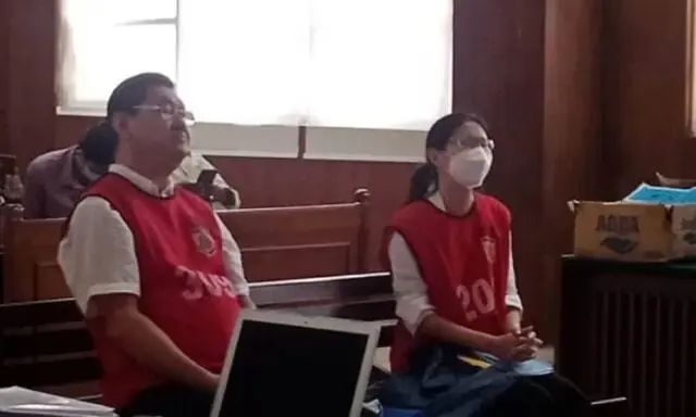 Replik Sidang Penipuan Alex Wijaya dan Ng Meiliani, JPU Tetap Pada Tuntutan 3 Tahun 6 Bulan Penjara Replik Sidang Penipuan Alex Wijaya dan Ng Meiliani, JPU Tetap Pada Tuntutan 3 Tahun 6 Bulan Penjara
