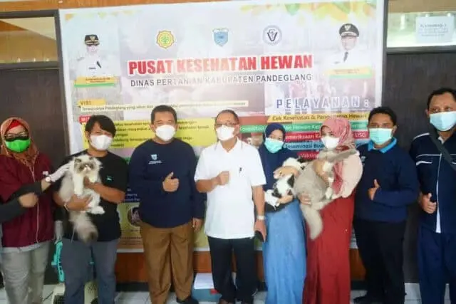 Tangkal Penyakit Rabies, Pemkab Pandeglang Gelar Vaksinasi Hewan Peliharaan Tangkal Penyakit Rabies, Pemkab Pandeglang Gelar Vaksinasi Hewan Peliharaan