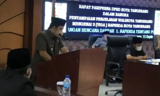 Paripurna DPRD Kota Tangerang, Wali Kota Jelaskan Tiga Raperda Paripurna DPRD Kota Tangerang, Wali Kota Jelaskan Tiga Raperda
