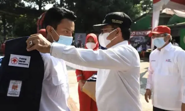 HUT PMI ke-76 Tahun, 105 Relawan Tersertifikasi Dilantik PMI Kota Tangerang HUT PMI ke-76 Tahun, 105 Relawan Tersertifikasi Dilantik PMI Kota Tangerang