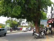 Toko foto copy Rizky di lingkungan sekitar halaman kampus UNTIRTA.