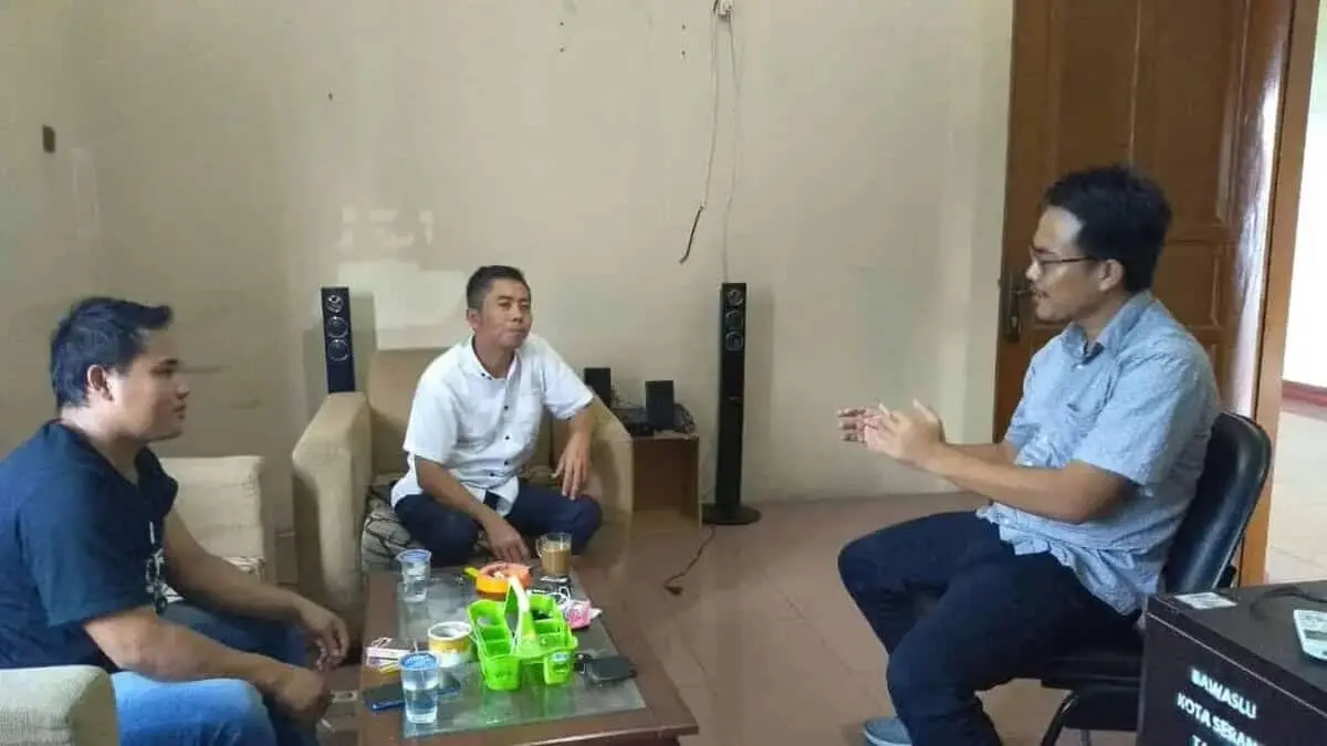 Potensi Politik Uang dan Ancaman Kecurangan Pada Pilkades Serentak Tahun 2021 di Kabupaten Lebak Potensi Politik Uang dan Ancaman Kecurangan Pada Pilkades Serentak Tahun 2021 di Kabupaten Lebak