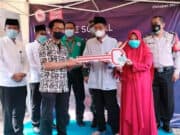 Program CSR, PT Torabika Eka Semesta Bedah Rumah Petani di Tangerang Program CSR, PT Torabika Eka Semesta Bedah Rumah Petani di Tangerang