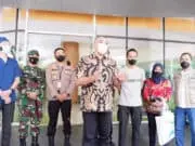 Bupati Tangerang Didampingi Kapolresta dan Dandim 0510/Tgr, Jemput Kepulangan M. Fariz Amrullah di RS Ciputra Hospital Bupati Tangerang Didampingi Kapolresta dan Dandim 0510/Tgr, Jemput Kepulangan M. Fariz Amrullah di RS Ciputra Hospital