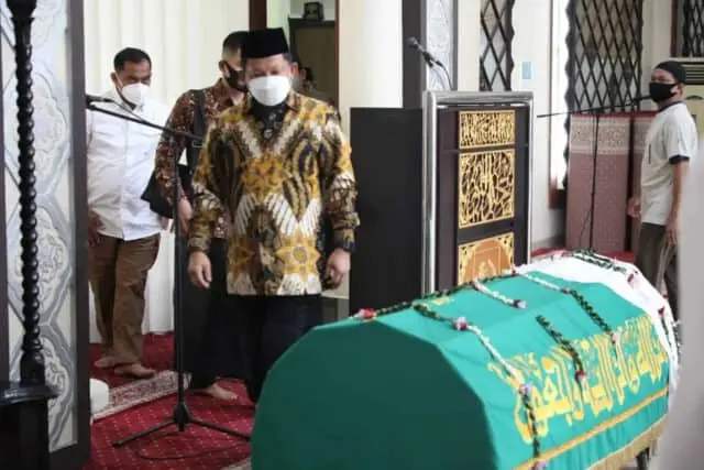 Mendagri Kenang Almarhum Muhammad Hudori sebagai Sosok Pekerja Keras Mendagri Kenang Almarhum Muhammad Hudori sebagai Sosok Pekerja Keras