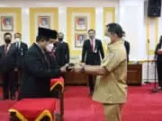 Mendagri Tunjuk Suhajar Diantoro Jadi Plt. Sekjen Kemendagri Mendagri Tunjuk Suhajar Diantoro Jadi Plt. Sekjen Kemendagri