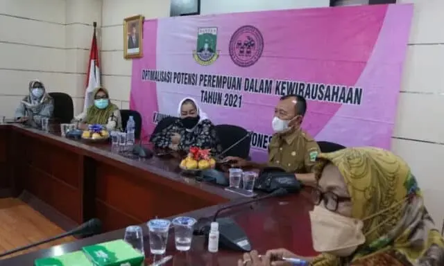 KPPI Banten Bekali Emak - Emak di Kota Tangerang Dengan Kewirausahaan KPPI Banten Bekali Emak - Emak di Kota Tangerang Dengan Kewirausahaan