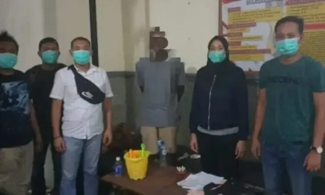 Tersangka, WNA Kongo Pelaku Pencabulan Anak di Tangerang Diringkus Polisi di Bali Tersangka, WNA Kongo Pelaku Pencabulan Anak di Tangerang Diringkus Polisi di Bali