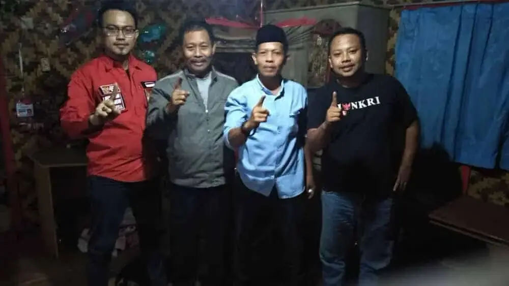 Kian Menaik Elektabilitas, Gerakan Poros KH2 Dukung Eman Calon Kepala Desa Bojongleles
