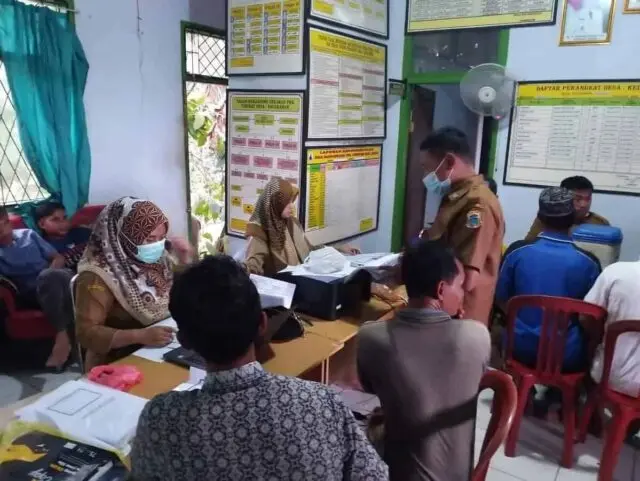 Warga Desa Nangerang Antusias dan Sadar Vaksin Warga Desa Nangerang Antusias dan Sadar Vaksin