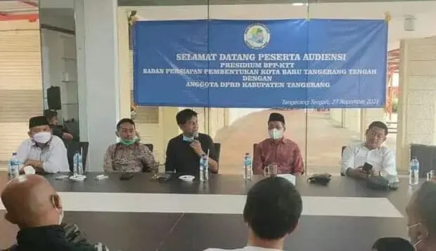 Para Politisi Dukung Deklarasi Tangerang Tengah Jadi DOB, Salah Satunya Dewan Ukar Sar'ih Para Politisi Dukung Deklarasi Tangerang Tengah Jadi DOB, Salah Satunya Dewan Ukar Sar'ih