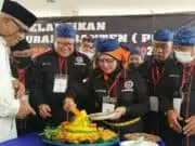 Hj. Aida Ratu Pantura Terpilih Menjadi Ketua Perkumpulan Urang Banten (PUB) Kabupaten Tangerang Hj. Aida Ratu Pantura Terpilih Menjadi Ketua Perkumpulan Urang Banten (PUB) Kabupaten Tangerang
