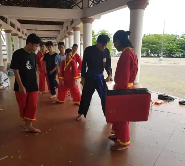 Tapak Suci Kota Serang Adakan Latihan Pencak Silat Bagi Seluruh Masyarakat Tapak Suci Kota Serang Adakan Latihan Pencak Silat Bagi Seluruh Masyarakat
