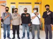 Jalin Silaturahmi, Kapolsek Panongan Didampingi Kanit Reskrim Tatap Muka Bersama Insan Pers Jalin Silaturahmi, Kapolsek Panongan Didampingi Kanit Reskrim Tatap Muka Bersama Insan Pers