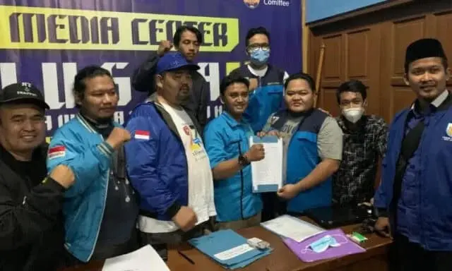 Kembalikan Formulir Calon Ketua KNPI Kota Tangerang, Ketua PK Ciledug Berbalik Dukung Yudhistira Prasasta Kembalikan Formulir Calon Ketua KNPI Kota Tangerang, Ketua PK Ciledug Berbalik Dukung Yudhistira Prasasta