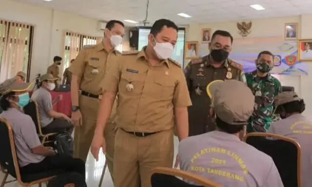 Satpol PP Kota Tangerang Tingkatkan Pengetahuan dan Ketrampilan Linmas Satpol PP Kota Tangerang Tingkatkan Pengetahuan dan Ketrampilan Linmas