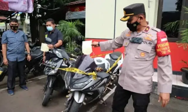 Polisi Tangkap Tiga Pelaku Curanmor, Salah Satunya Spesialis Motor Sport di Tangerang Polisi Tangkap Tiga Pelaku Curanmor, Salah Satunya Spesialis Motor Sport di Tangerang