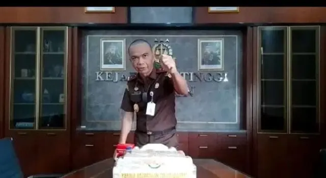 Kejati Beri Ucapan Raker ke Dua PJPT Kejati Beri Ucapan Raker ke Dua PJPT