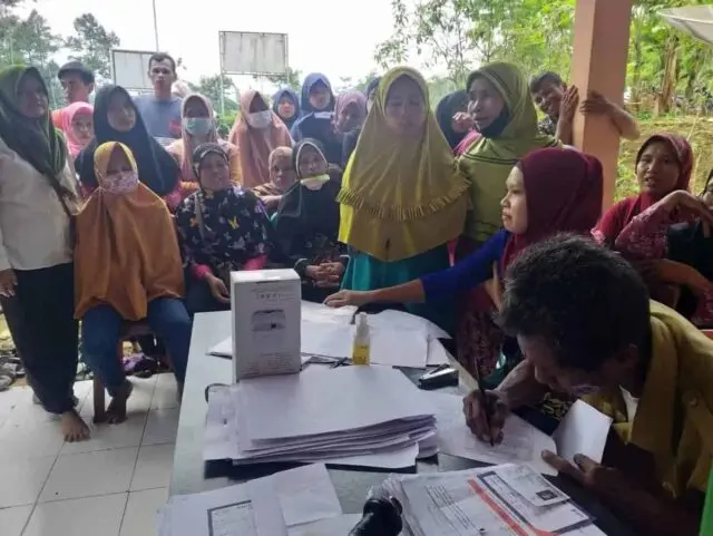 Pemerintah Desa Nangerang Lakukan Vaksinasi Guna Mewujudkan Herd Immunity Pemerintah Desa Nangerang Lakukan Vaksinasi Guna Mewujudkan Herd Immunity