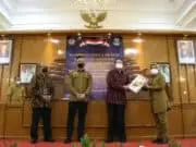 Terima DIPA Tahun 2022, Bupati Serang Harap Realisasi Serapannya Baik Terima DIPA Tahun 2022, Bupati Serang Harap Realisasi Serapannya Baik