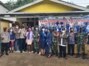 Kapolresta Bersama Forkopimcam Panongan Resmikan Pembangunan Bedah Rumah Layak Huni di Serdang Kulon Kapolresta Bersama Forkopimcam Panongan Resmikan Pembangunan Bedah Rumah Layak Huni di Serdang Kulon