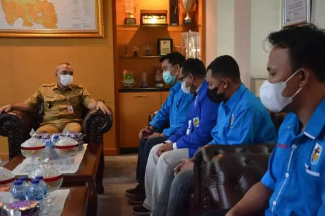 Bupati Tangerang Beri Pesan Penting ke Pengurus KNPI Bupati Tangerang Beri Pesan Penting ke Pengurus KNPI