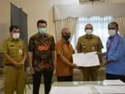 Kerja Sama, PT Ciputra Residence Serahkan 12 Ribu Pelanggan ke Perumdam TKR Kerja Sama, PT Ciputra Residence Serahkan 12 Ribu Pelanggan ke Perumdam TKR