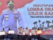 Berikut Pemenang Lomba Orasi Piala Kapolri: Mari Ciptakan Alam Demokrasi Lebih Baik Berikut Pemenang Lomba Orasi Piala Kapolri: Mari Ciptakan Alam Demokrasi Lebih Baik