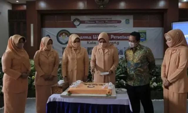 Arief Sebut Perempuan Kota Tangerang Profesional dan Bertanggung Jawab Arief Sebut Perempuan Kota Tangerang Profesional dan Bertanggung Jawab