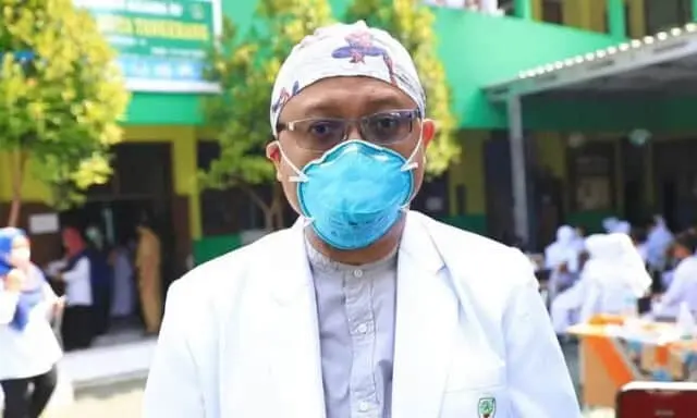 Yuk! Kenali Efek Samping dan Penanganan Saat Anak Menjalani Vaksinasi Yuk! Kenali Efek Samping dan Penanganan Saat Anak Menjalani Vaksinasi