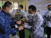 Wow! Sekolah Adhiwiyata Terbanyak se-Indonesia Tahun 2021 Ada di Kota Tangerang Wow! Sekolah Adhiwiyata Terbanyak se-Indonesia Tahun 2021 Ada di Kota Tangerang
