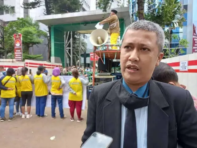 Bentuk Kecewa Ibu-ibu, KKH Gelar Aksi Demo Damai Bentuk Kecewa Ibu-ibu, KKH Gelar Aksi Demo Damai