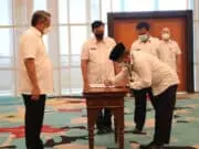 Hadiri Sertijab di Lingkup Sekretariat Daerah, Benyamin Minta Jajarannya Segera Bekerja Hadiri Sertijab di Lingkup Sekretariat Daerah, Benyamin Minta Jajarannya Segera Bekerja