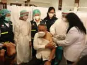 Wali Kota Tangsel Terima Suntik Booster Pertama Wali Kota Tangsel Terima Suntik Booster Pertama
