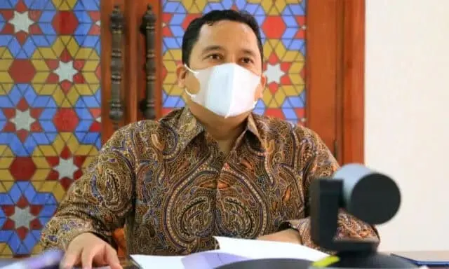 Omicron Mengintai, Arief Sarankan Camat Lurah Sweeping Warga Belum Vaksin Omicron Mengintai, Arief Sarankan Camat Lurah Sweeping Warga Belum Vaksin