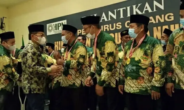 Hadiri Pelantikan Himpunan Pengusaha Nahdliyin Kota Tangerang, Ini Pesan Wakil Wali Kota Hadiri Pelantikan Himpunan Pengusaha Nahdliyin Kota Tangerang, Ini Pesan Wakil Wali Kota