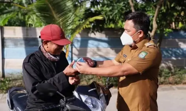 95 Kasus Terkonfirmasi Positif COVID-19, Camat Cipondoh Perkuat OAB 95 Kasus Terkonfirmasi Positif COVID-19, Camat Cipondoh Perkuat OAB