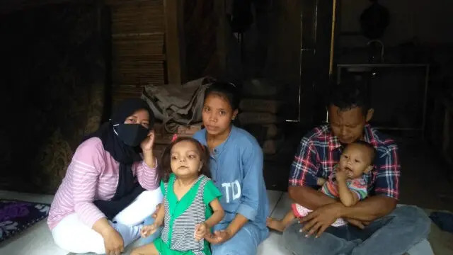 Tina Agustiani Warga Rangkasbitung Timur Butuh Perhatian Pemerintah Tina Agustiani Warga Rangkasbitung Timur Butuh Perhatian Pemerintah