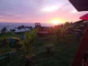 Melihat Keindahan Sunset Bukit Sodong Sunset di Bukit Sodong, Kampung Cihara, Desa Cihara, Kecamatan Cihara, Kabupaten Lebak.